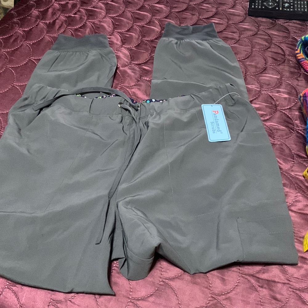 Women’s  Pandamed Scrubs Pant/ New W. Tag/ Large